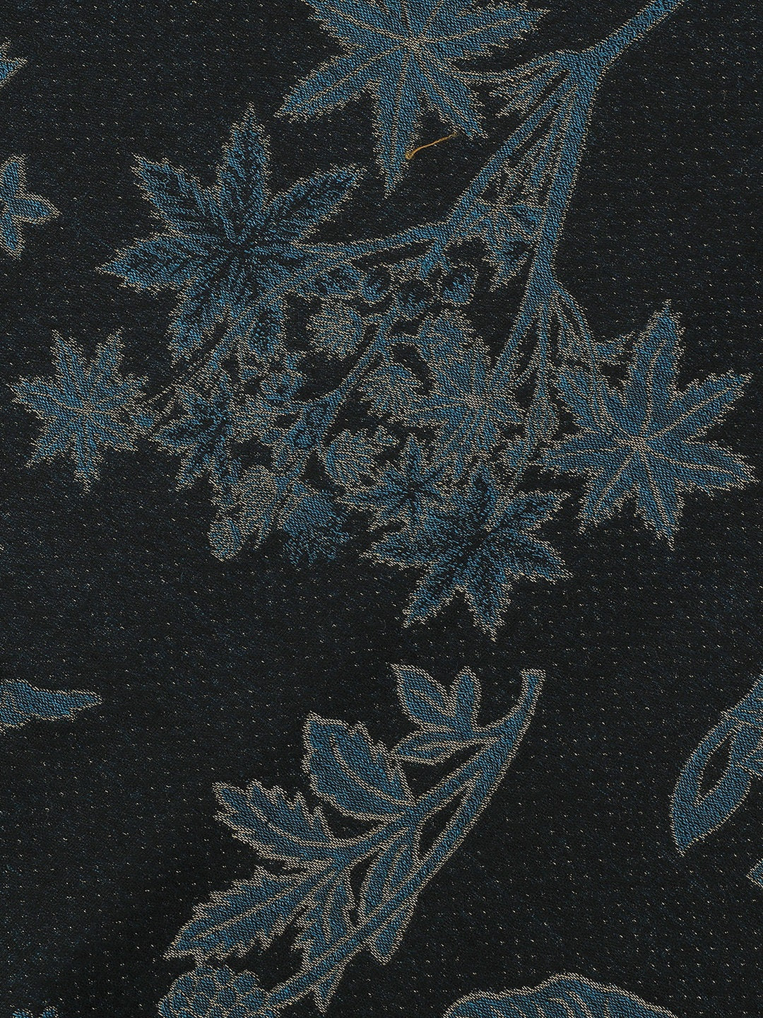 Botanique Noir-Botanical Illustrative Woolen Jacquard Shawl