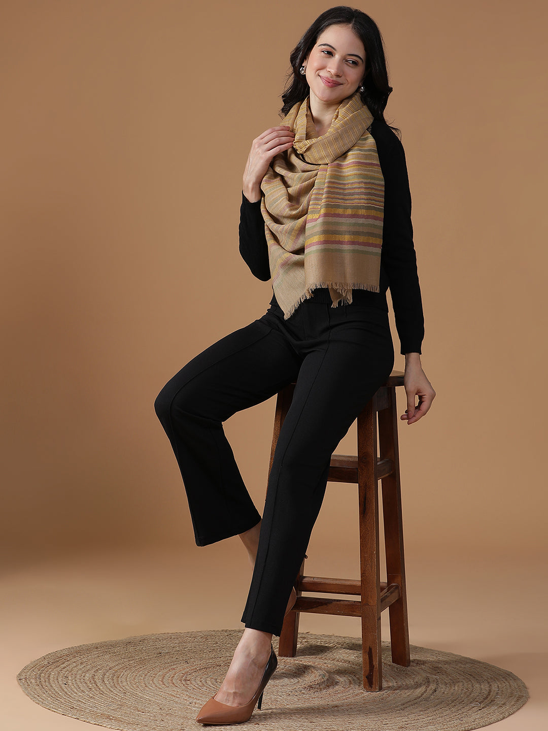 Regal Harmony-Artisanal Weave Woolen Dobby Stole