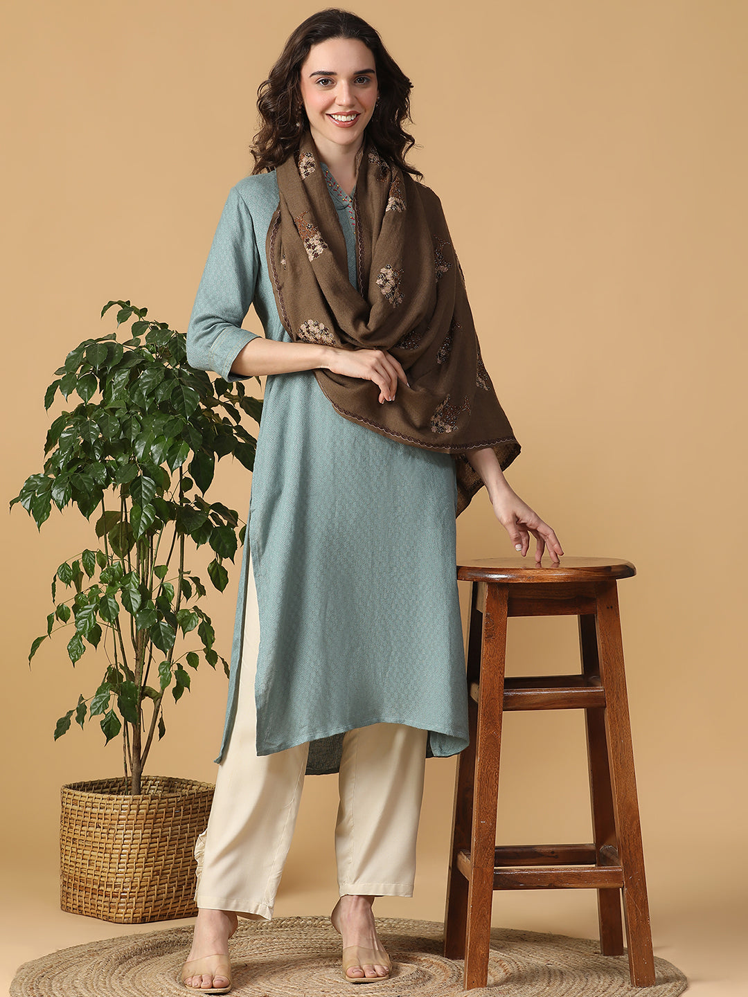 Tree Embroidered allover Pure Wool Stole