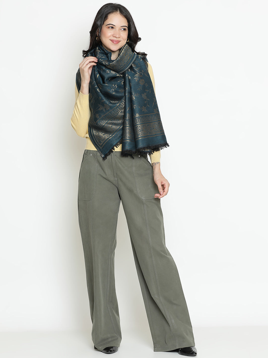 Courtly Charms-Mughal & Persian Brocade Woolen Jacquard Stole