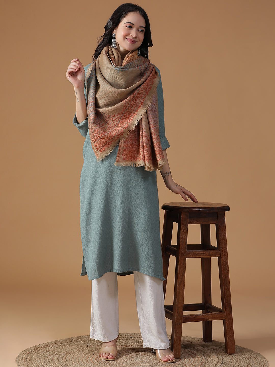 Whispered Bloom-French Floral Woolen Jacquard Stole
