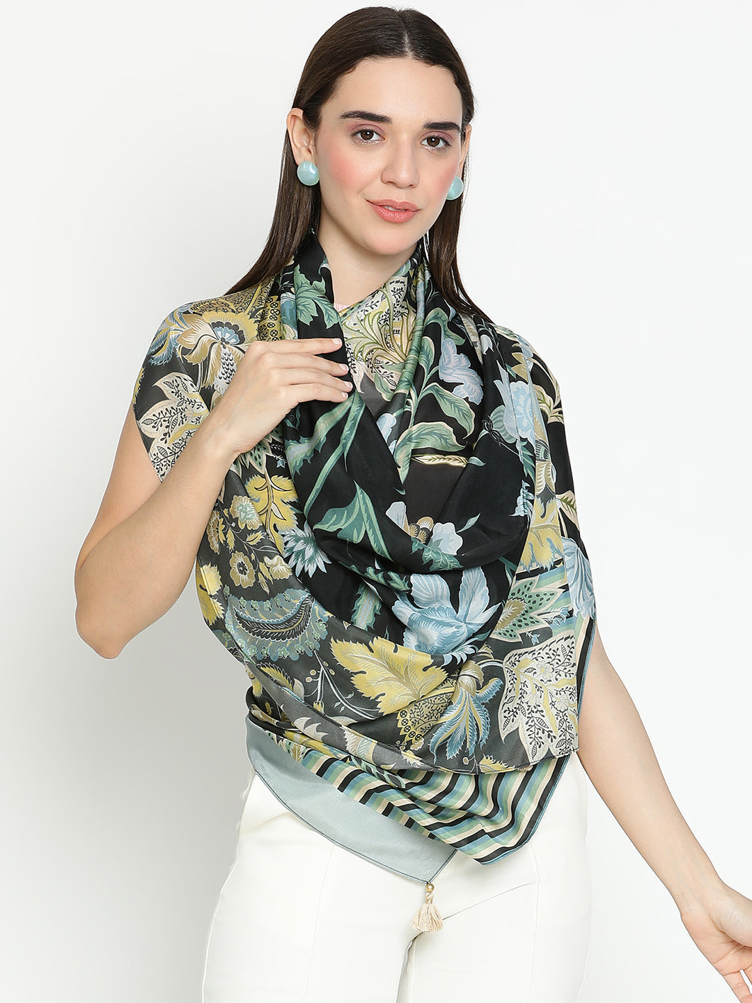 Pakhi Women Floral Pure Silk Printed Stole