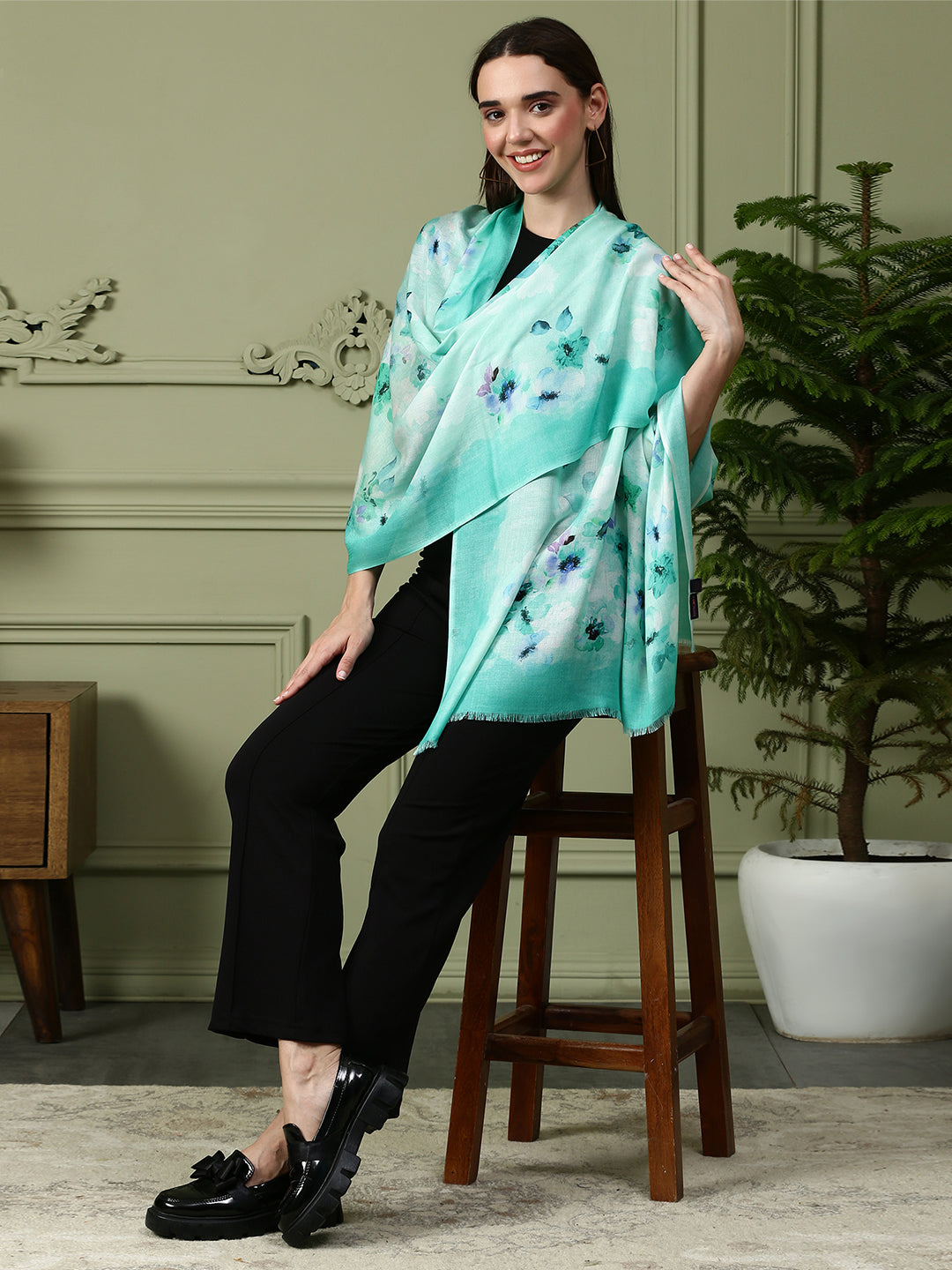 Pankhuri Women Floral Modal Silk Printed Stole