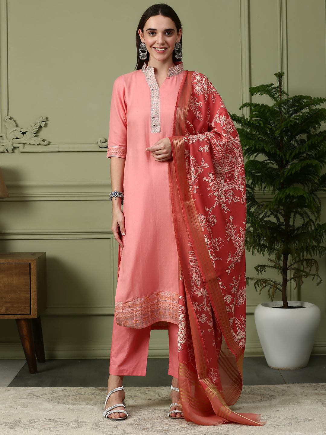 Shingora Pink Mandarin Collar Zari Stitched Suit Set