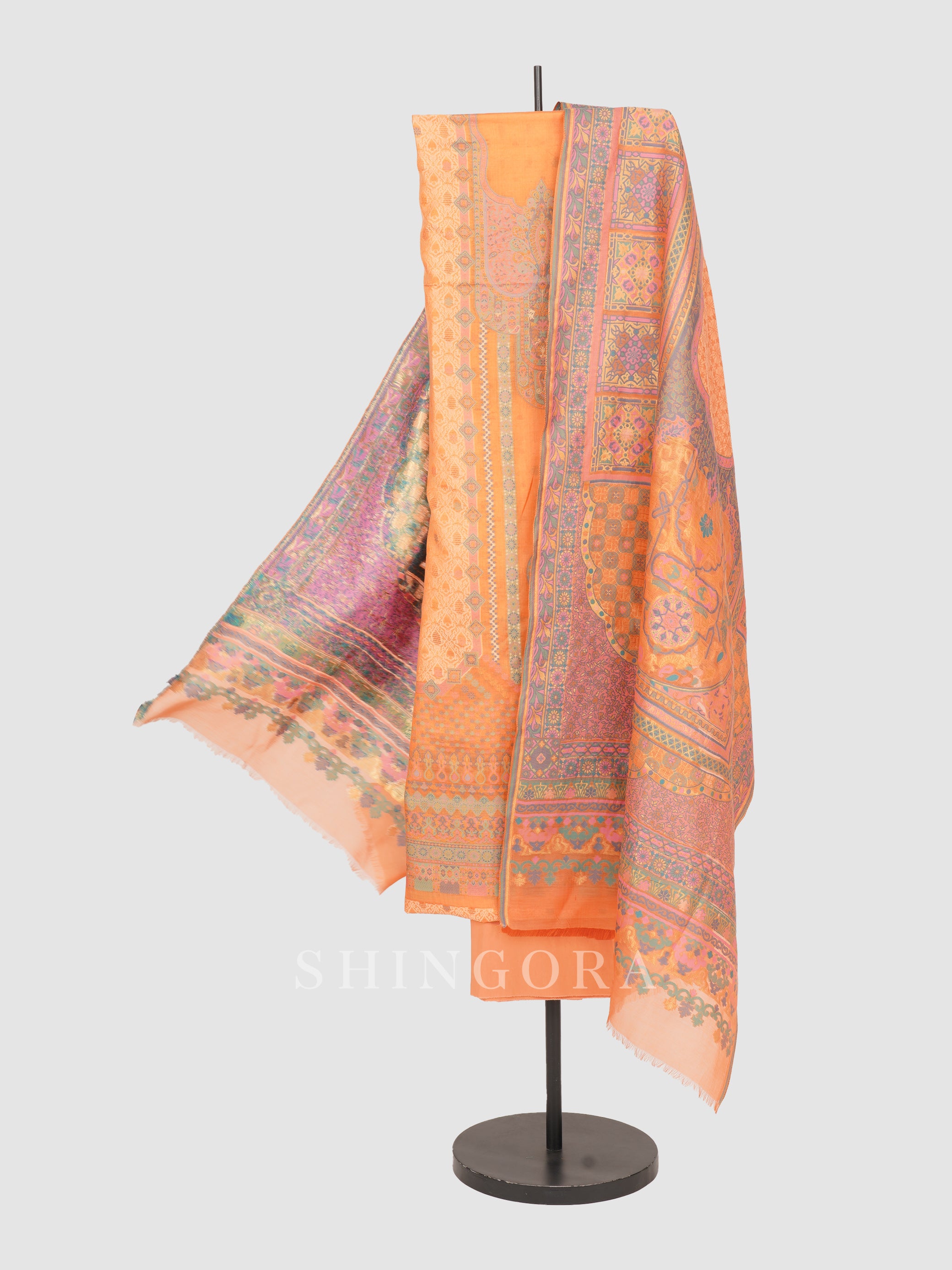 Chamak: White Petal Jacquard Karni Botanical Unstitched Suit & Dupatta