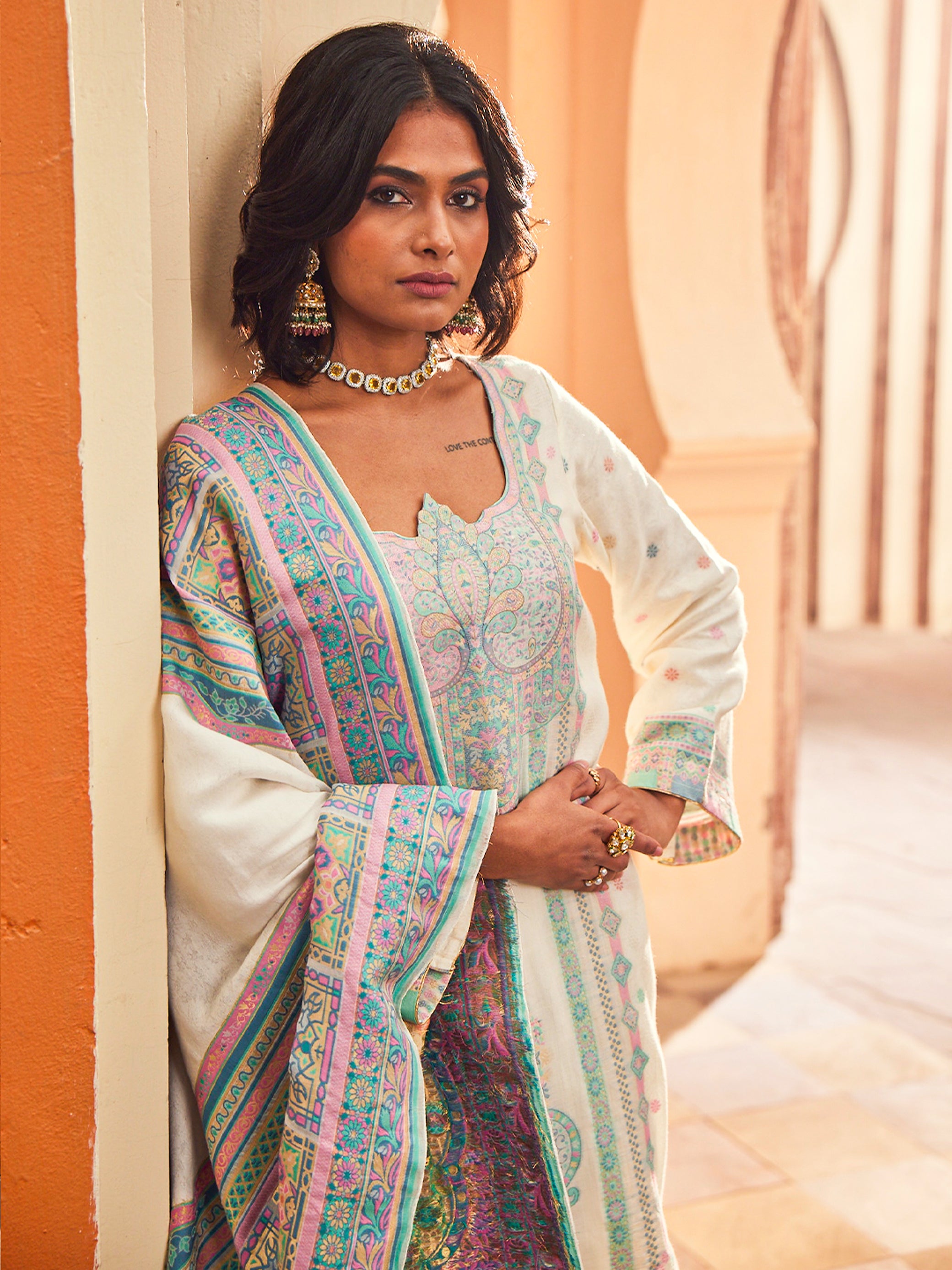 Chamak: White Petal Jacquard Karni Botanical Unstitched Suit & Dupatta