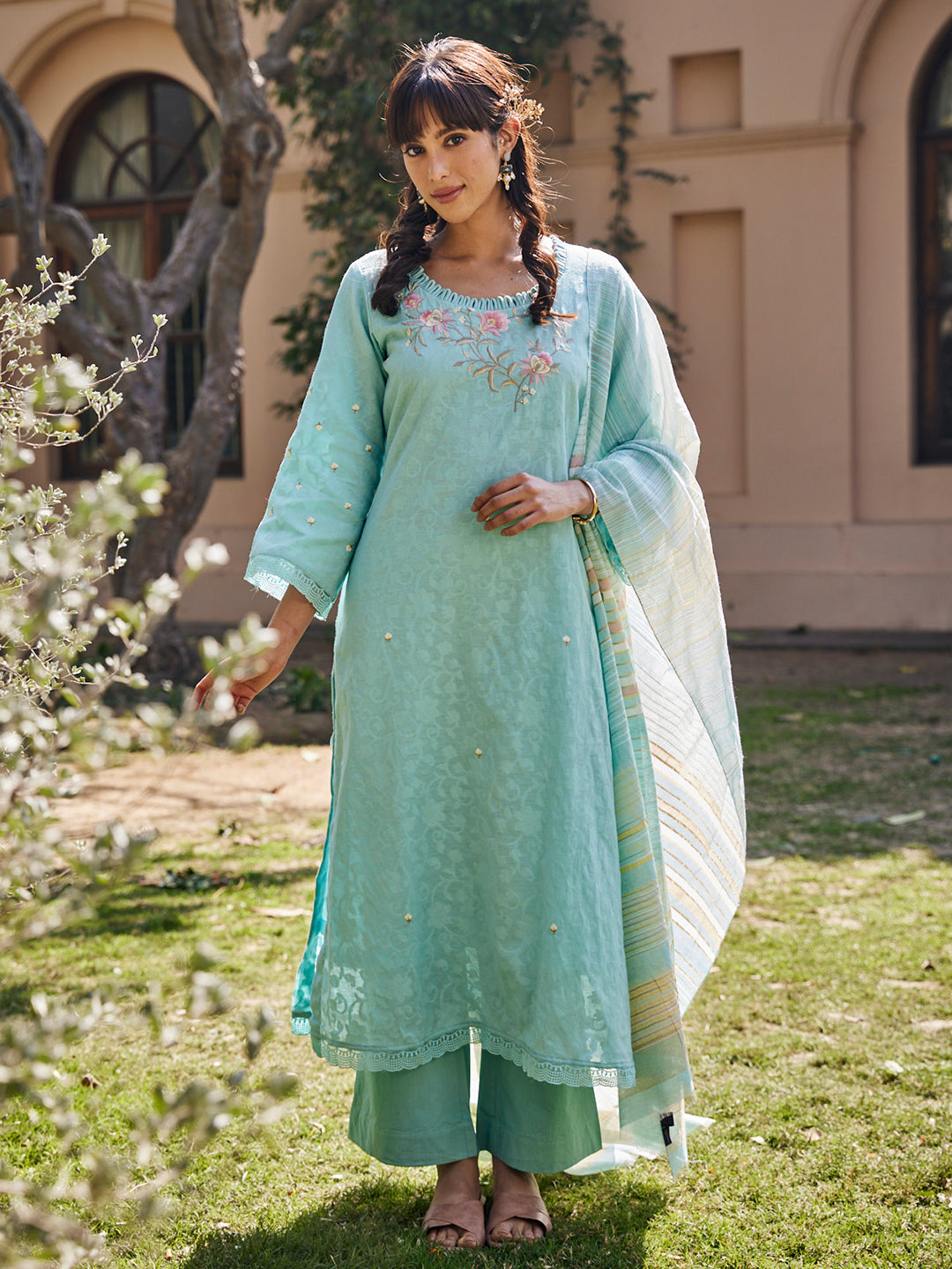 Akaar:Valentino Embroidered Floral Unstitched Suit Set