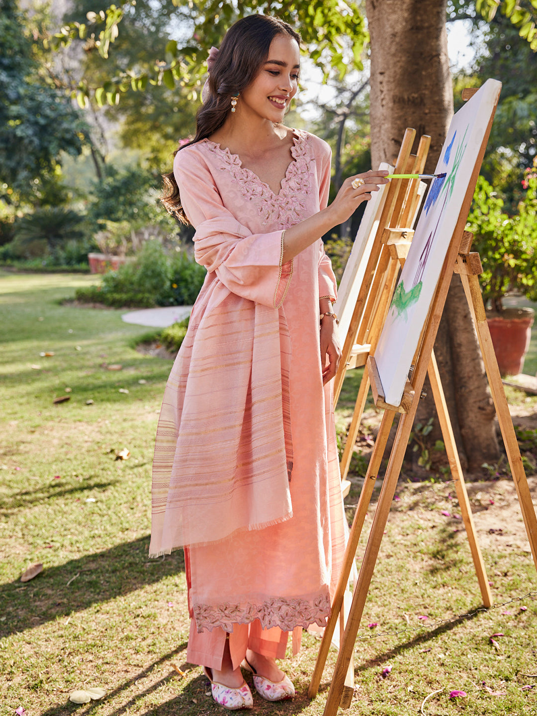 Kashida:Moses Floral Jacquard Unstitched Suit Set