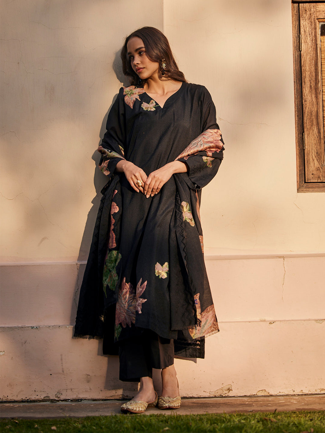 Kalla:Wreath Floral Jacquard Unstitched Suit Set