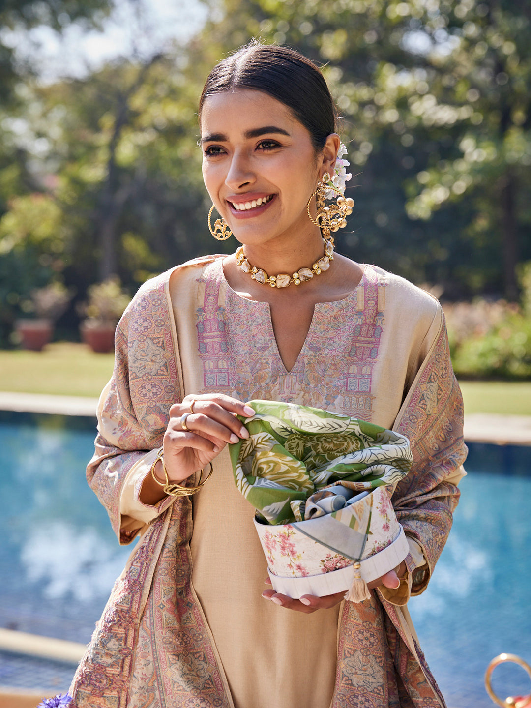 Vani:Zia Woven Design Geometric Unstitched Suit Set