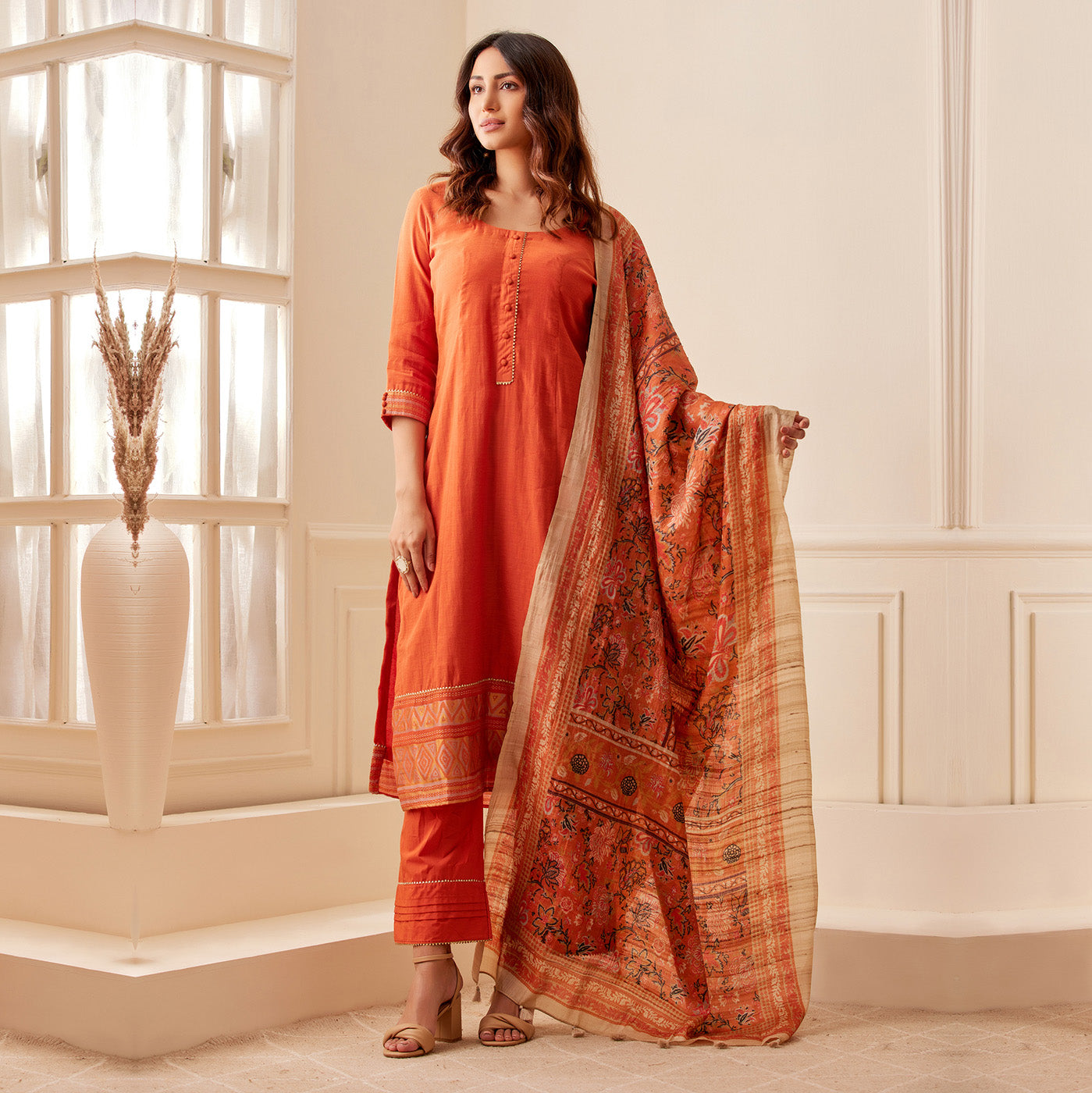 Dupattas for Women - Shingora