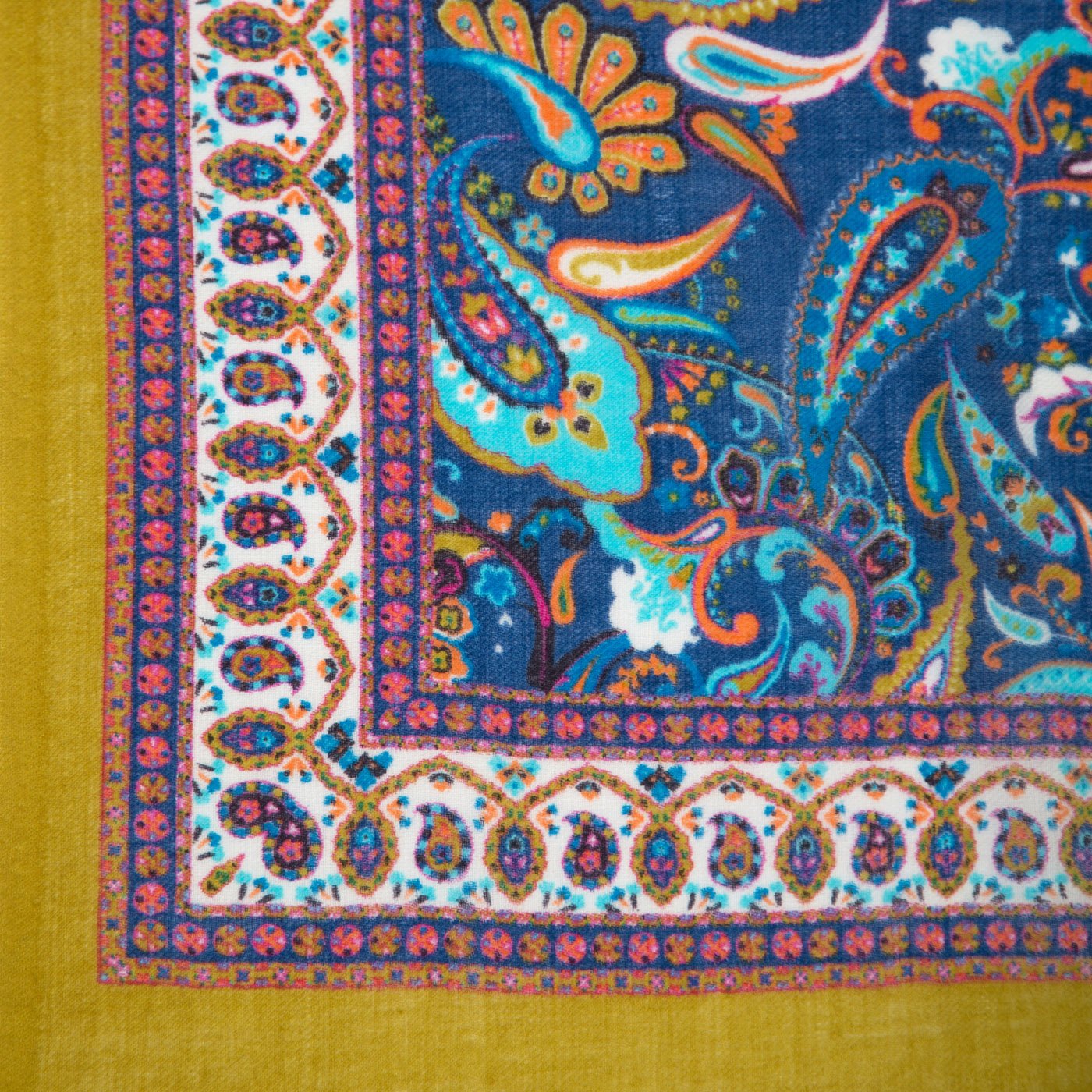 Ladies Shawl - Shingora