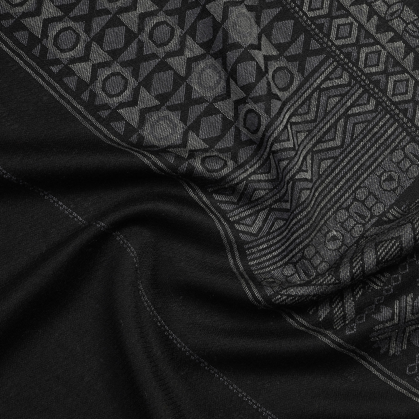 Veer Black Wool Jacquard Lohi