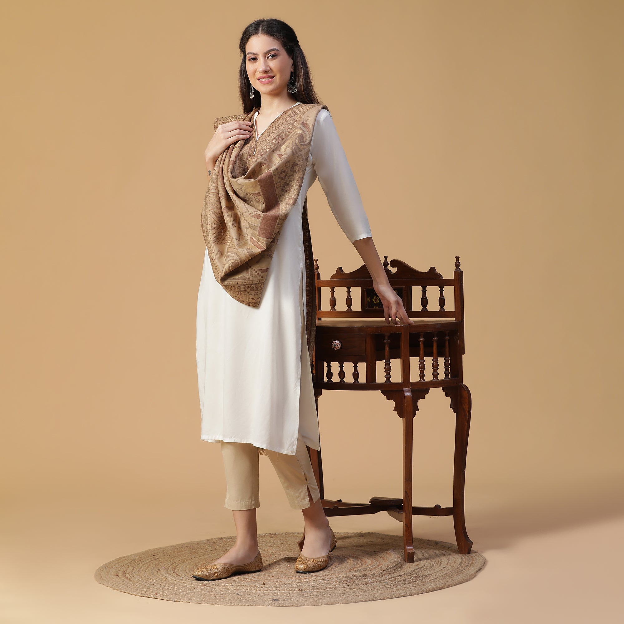 Tashi Woven Design Woolen Stole