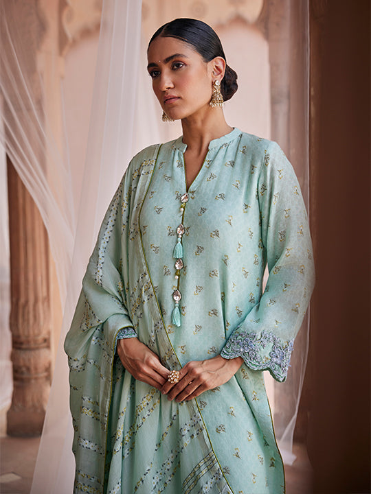 Bunai: Jacquard Design Stitched Suit & Dupatta Set