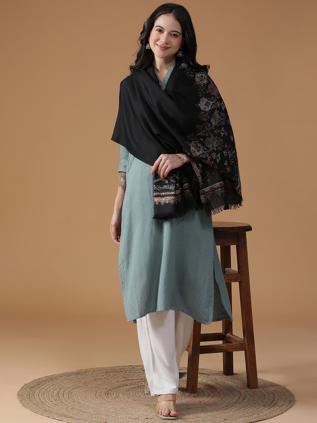 Midnight Fleur-French Floral Woolen Jacquard Shawl