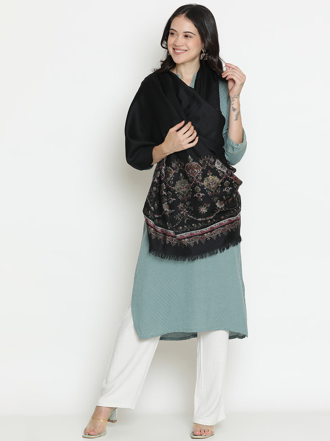 Midnight Fleur-French Floral Woolen Jacquard Shawl