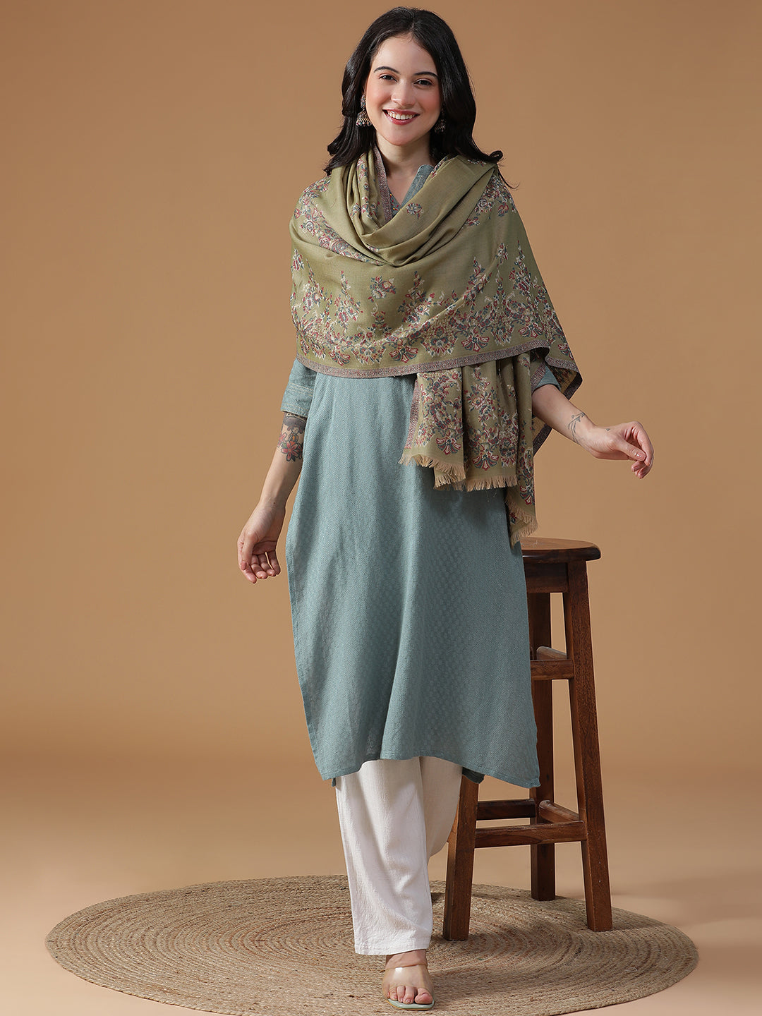 Jardin Elegance-French Floral Woolen Jacquard Shawl