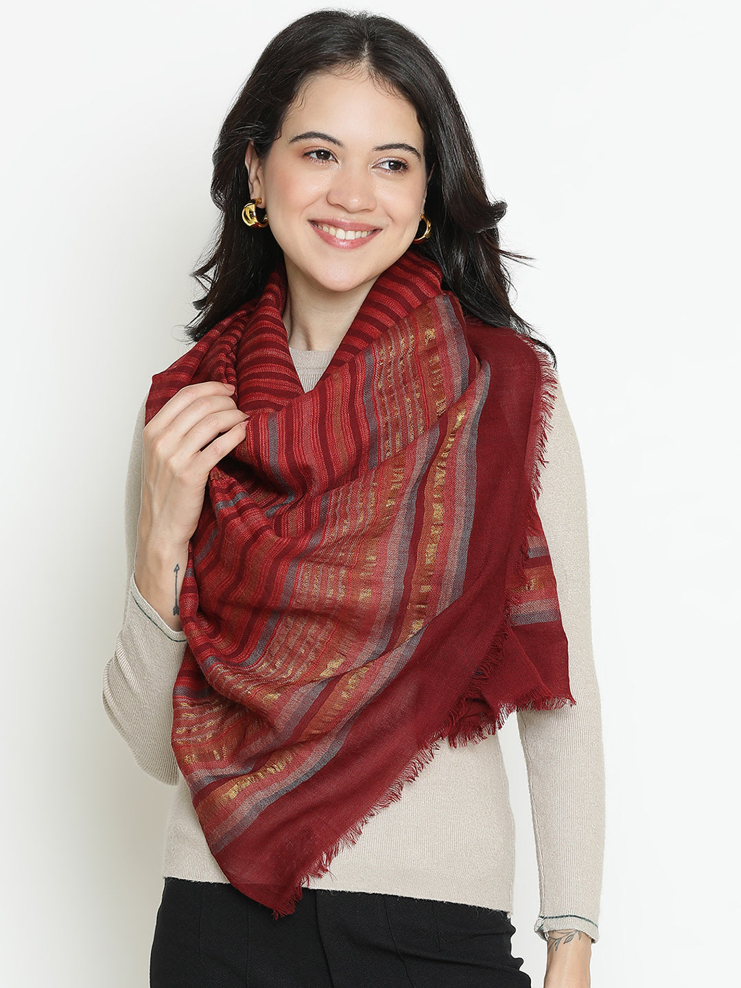Regal Harmony-Artisanal Weave Woolen Dobby Stole