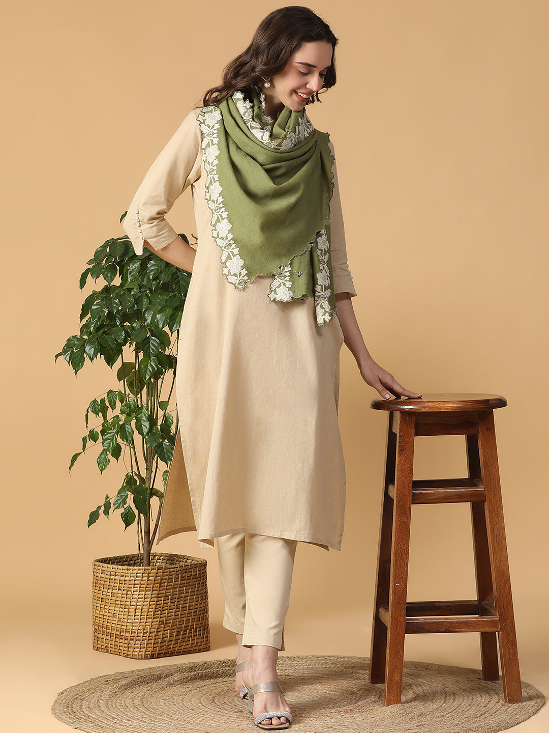 Embroidered Flower Border Pure Wool Stole