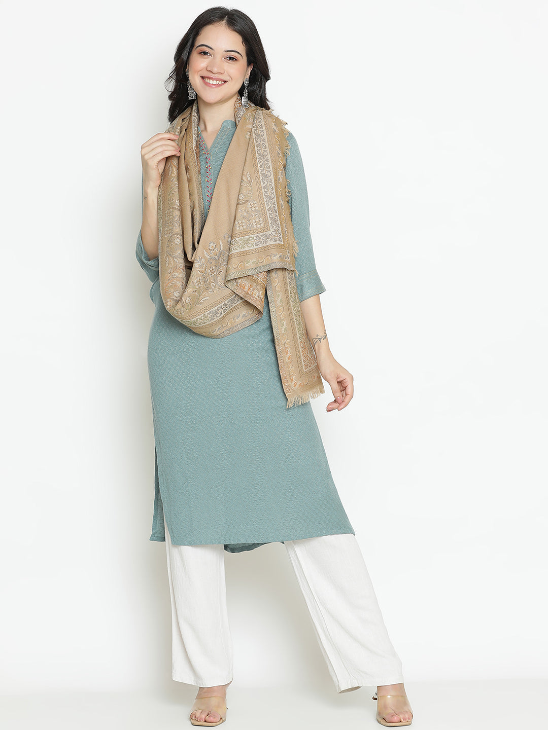 Meadow Reverie-Paisley & Mughal Garden Woolen Jacquard Stole