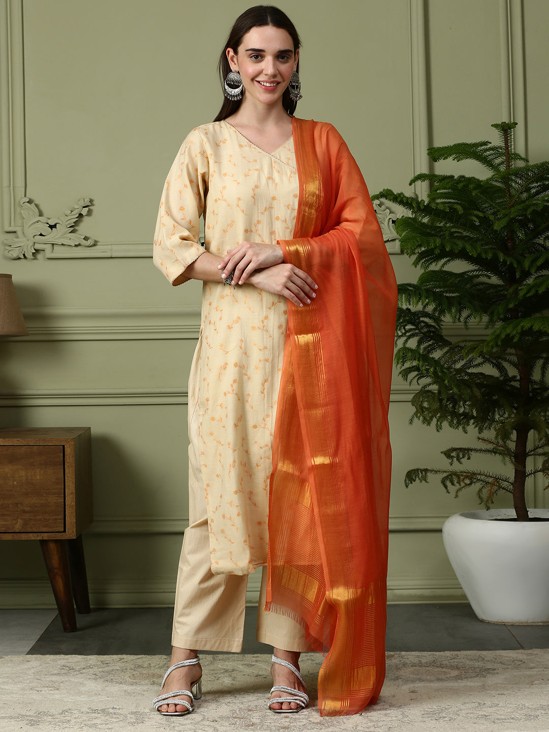 Shingora Cream Floral Woven Design V-Neck Suit Set