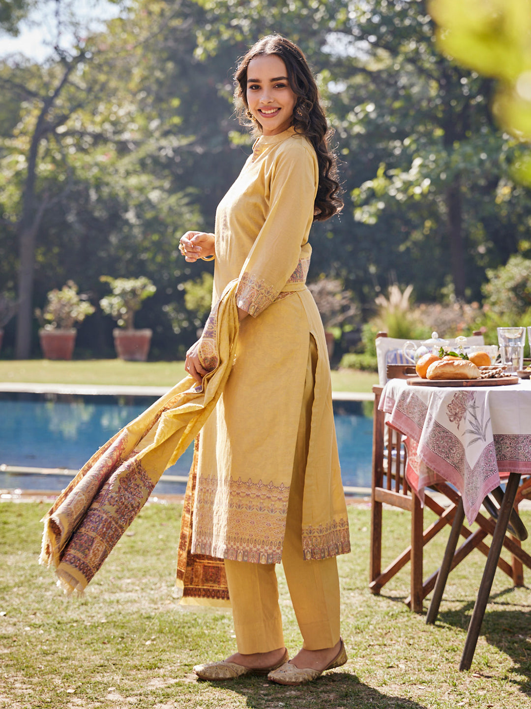 Vani:Sohvi Woven Design Unstitched Suit Set