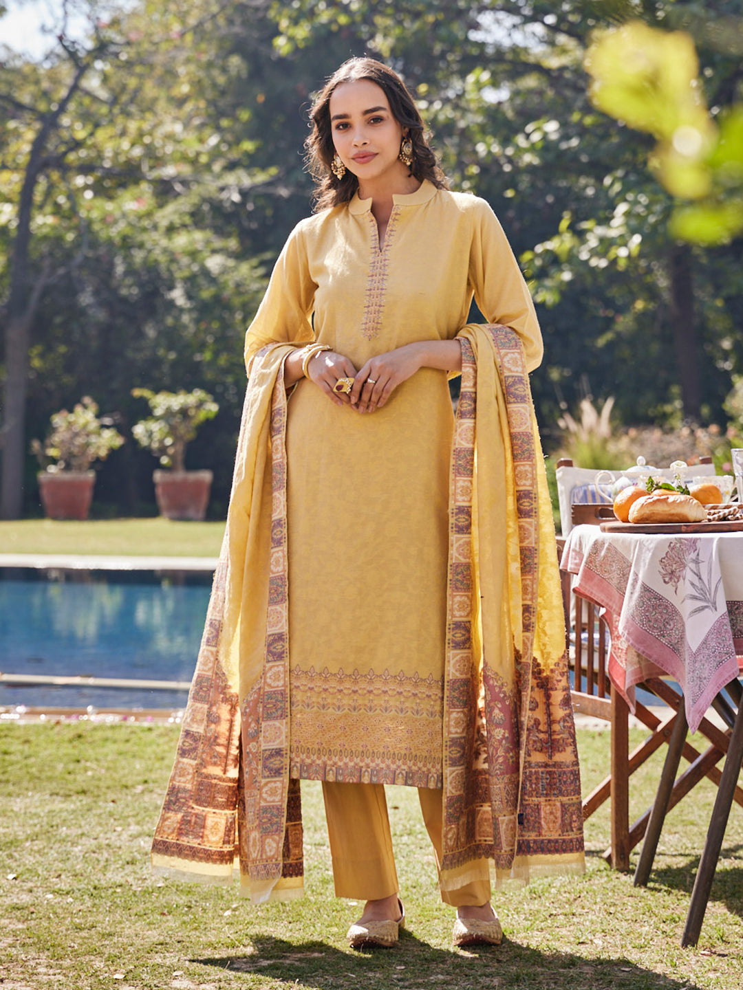 Vani:Sohvi Woven Design Unstitched Suit Set