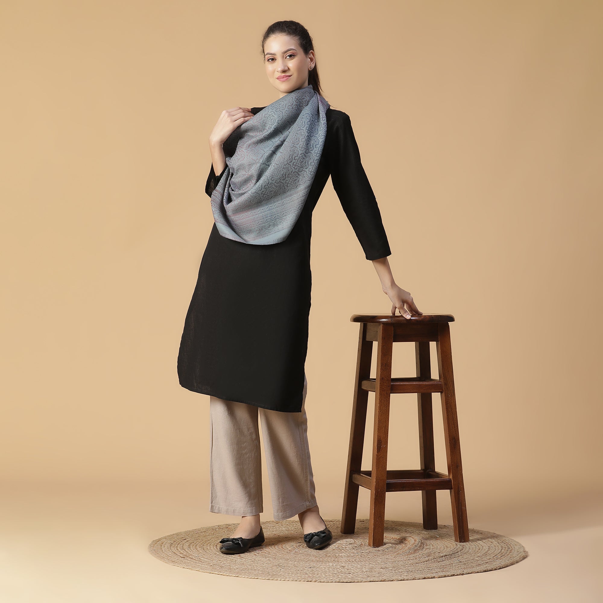 Omaira Woven Design Woolen Stole