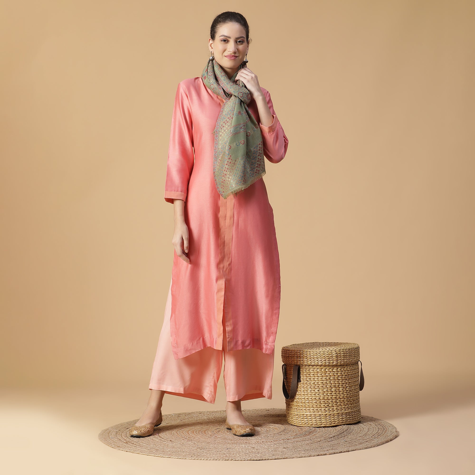 Saffiya Woven Design Wool Mettalic Stole