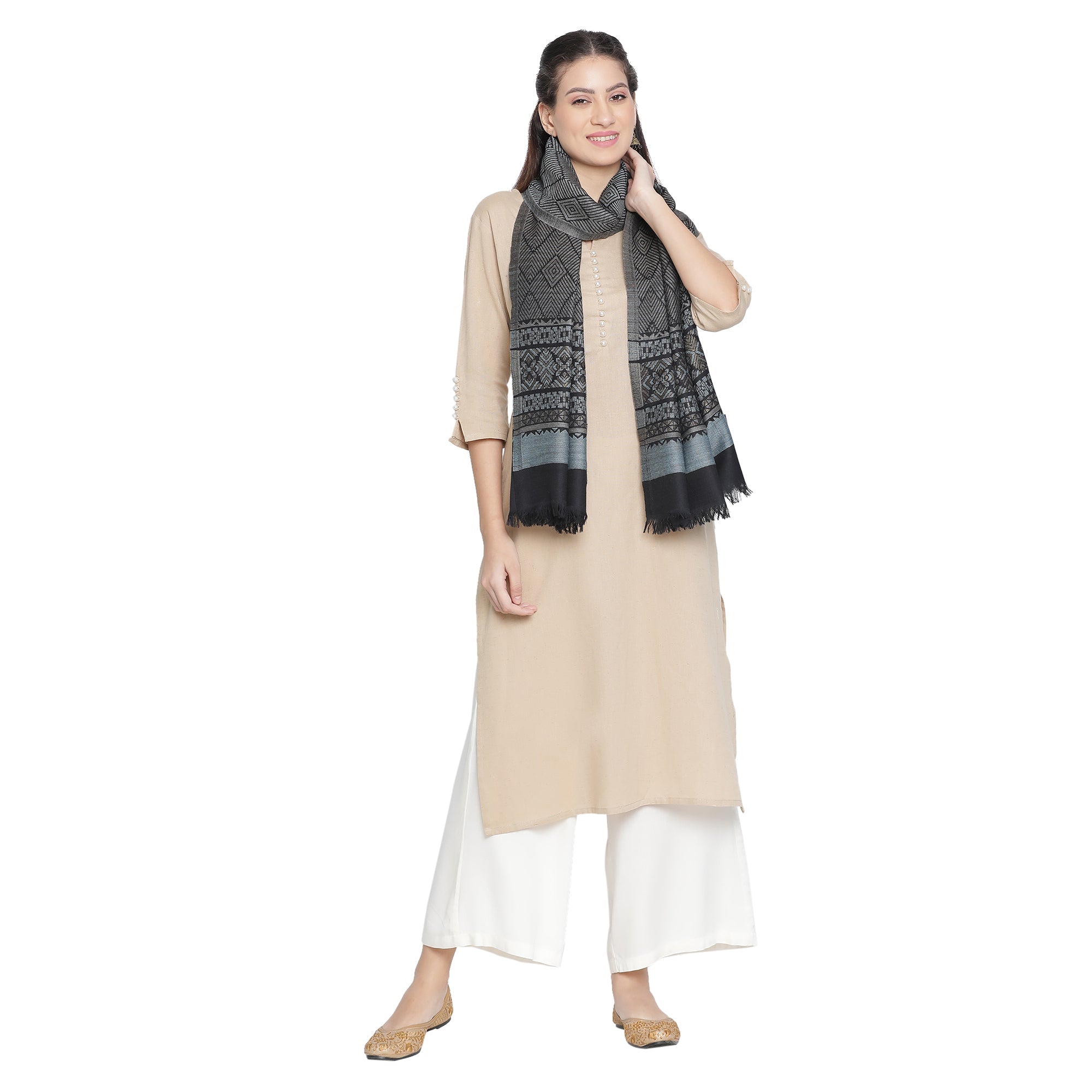Sahara's Luxe Jacquard Wool Metallic Stole