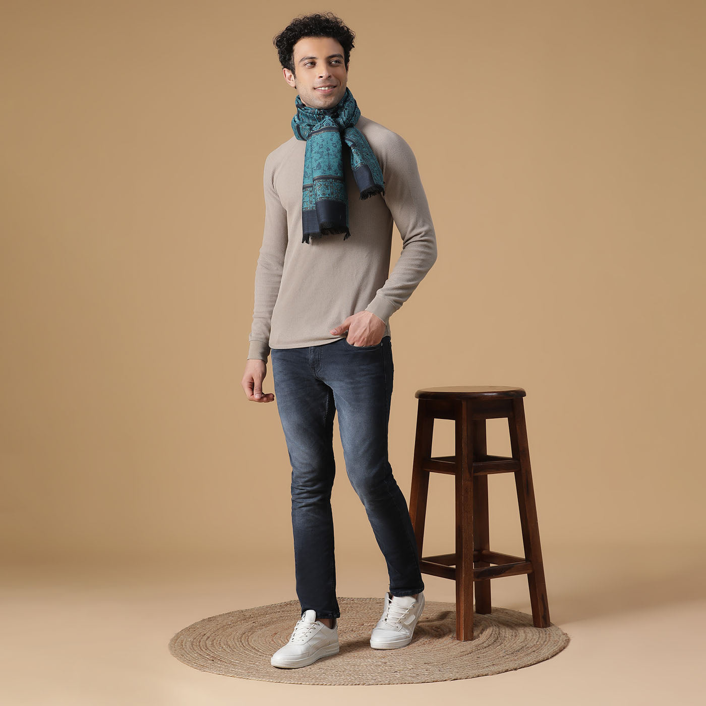 Wool Lurex Woven Design Muffler