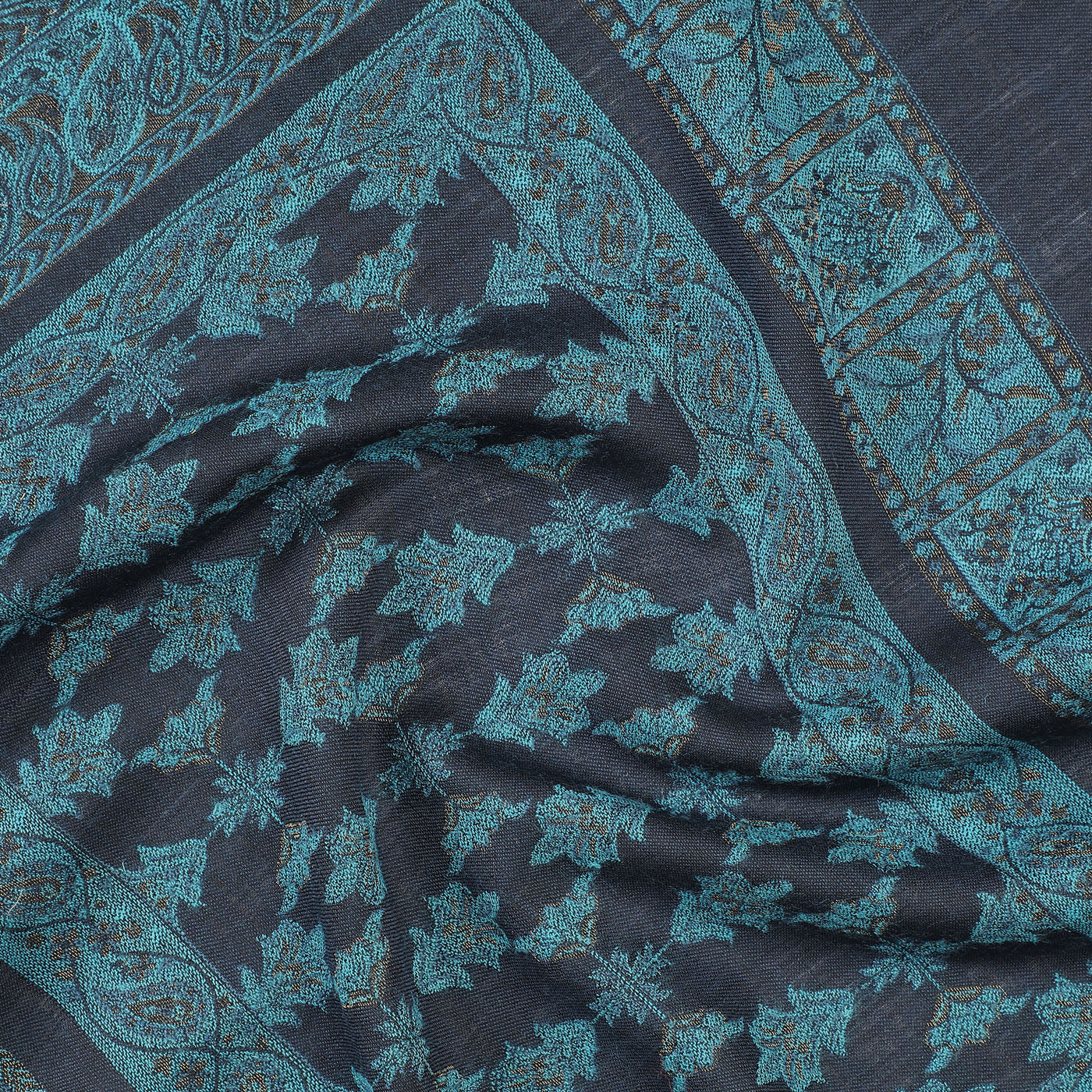Wool Lurex Woven Design Muffler