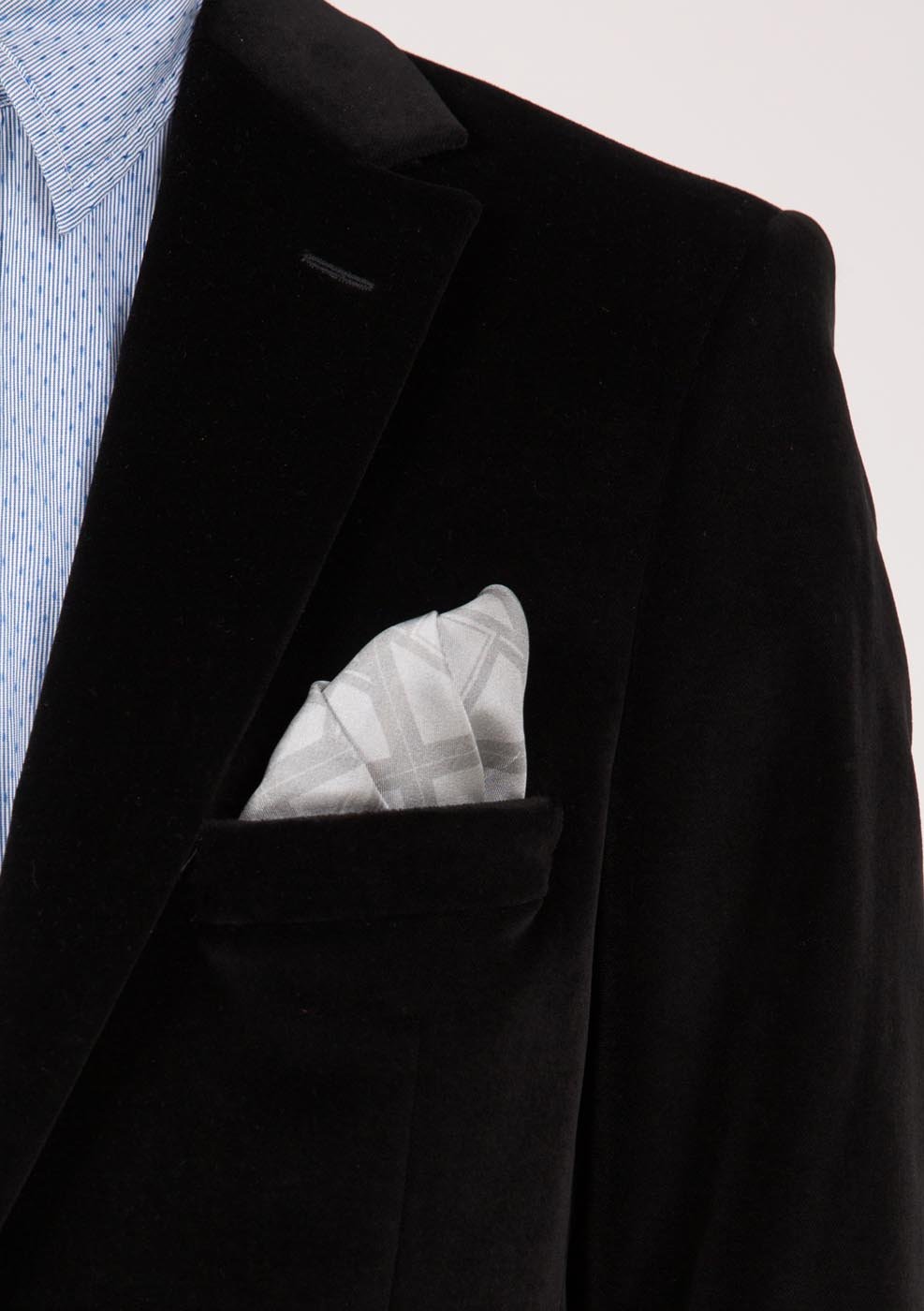 Edgy Solid Ram Silk Pocket Square