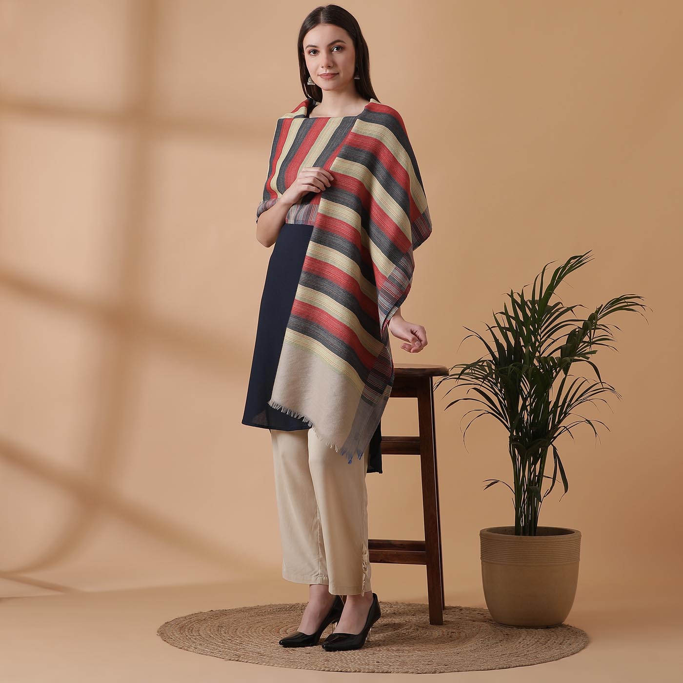 woolen stole for ladies -Shingora