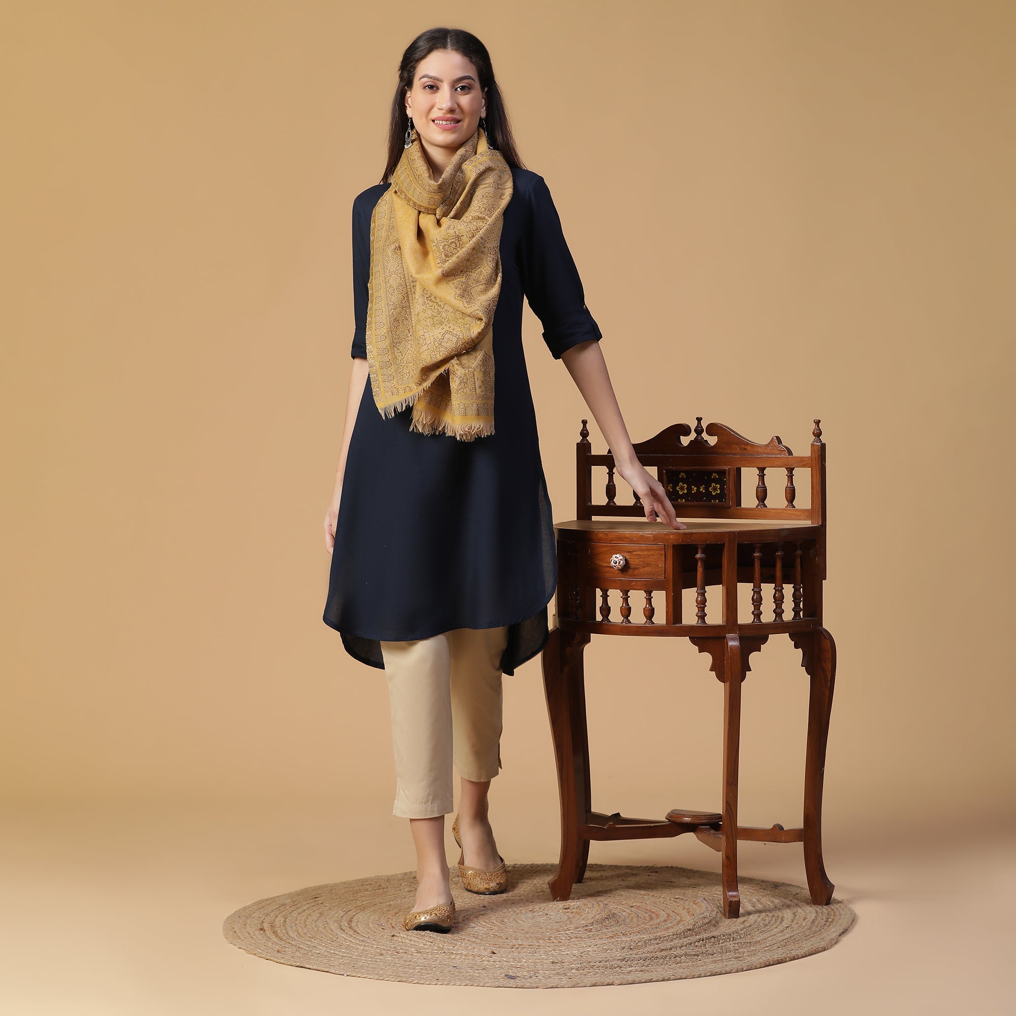 Rafat Gleaming Woven Design Wool Stole