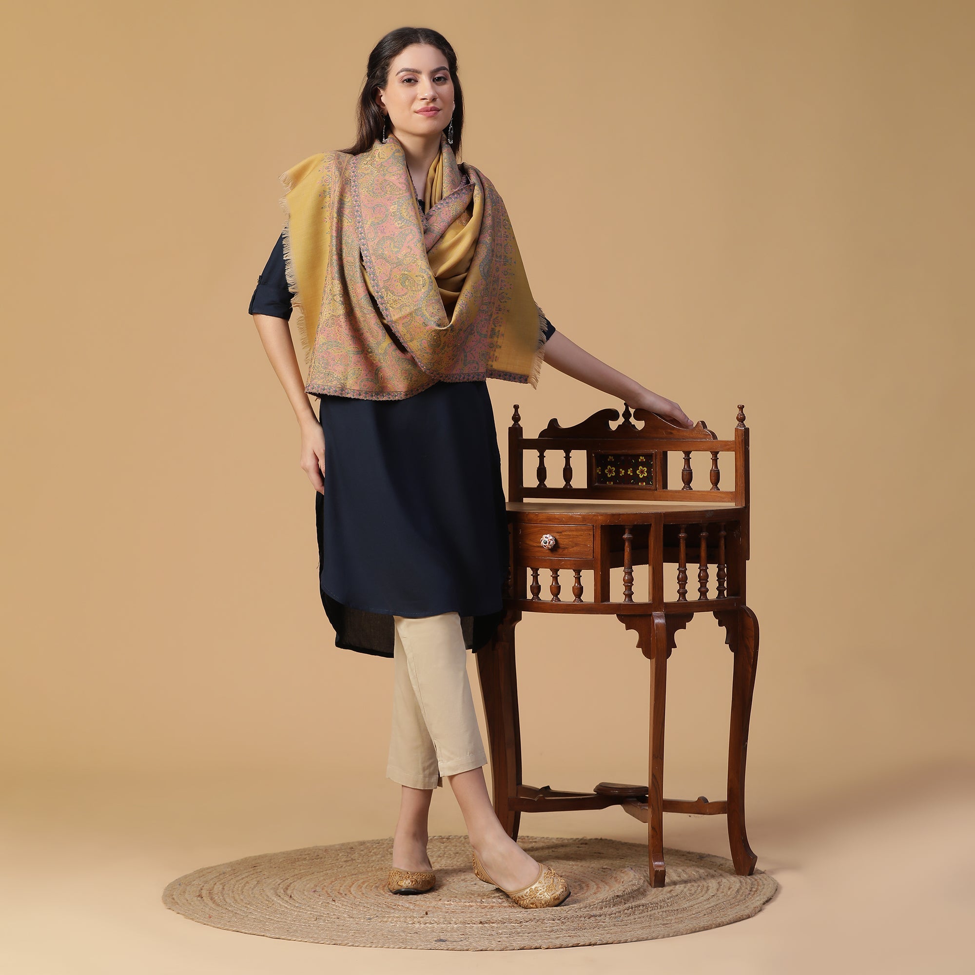 Buy Yazira Woven Design Woolen Stole Online | Shingora