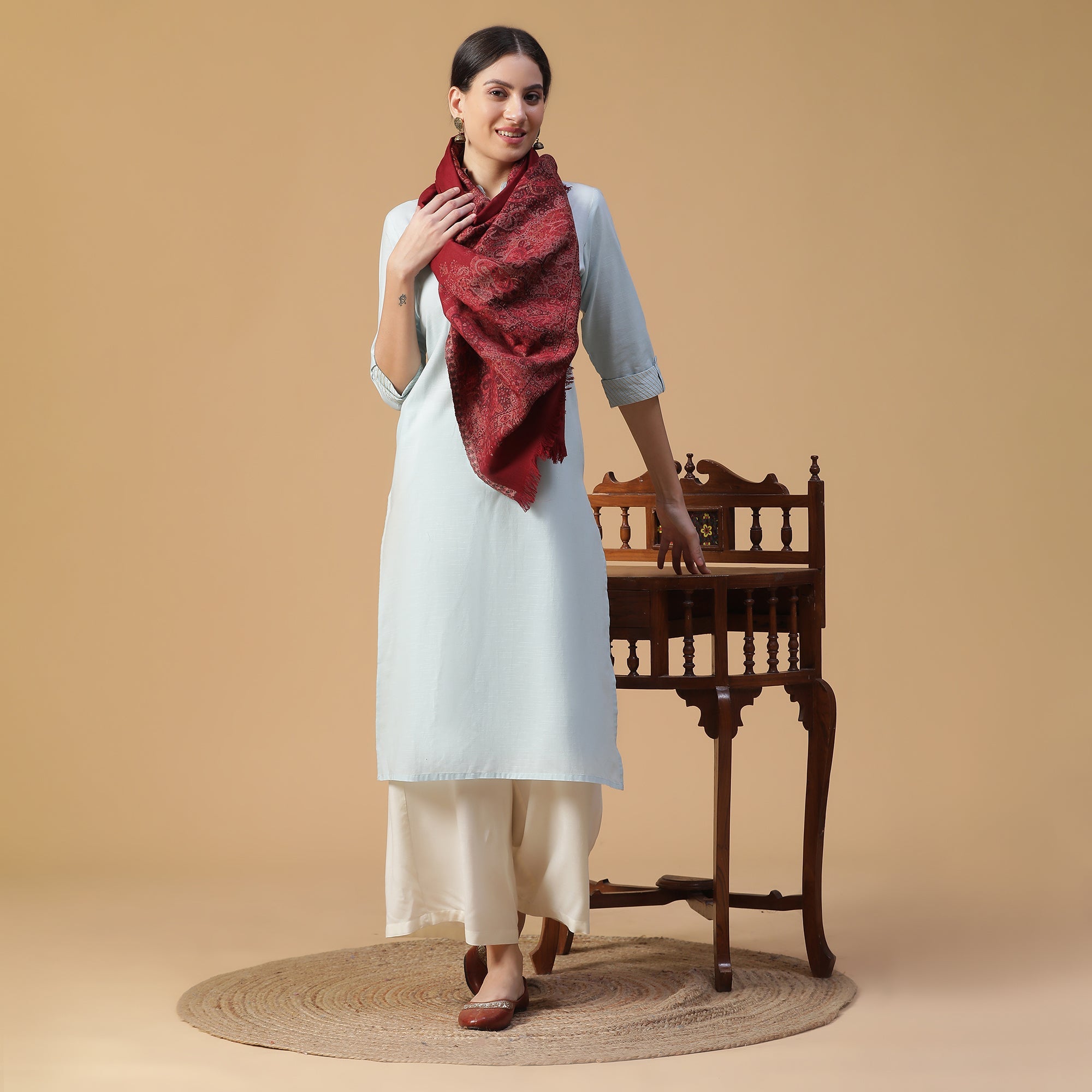 Yazira Woven Design Woolen Stole