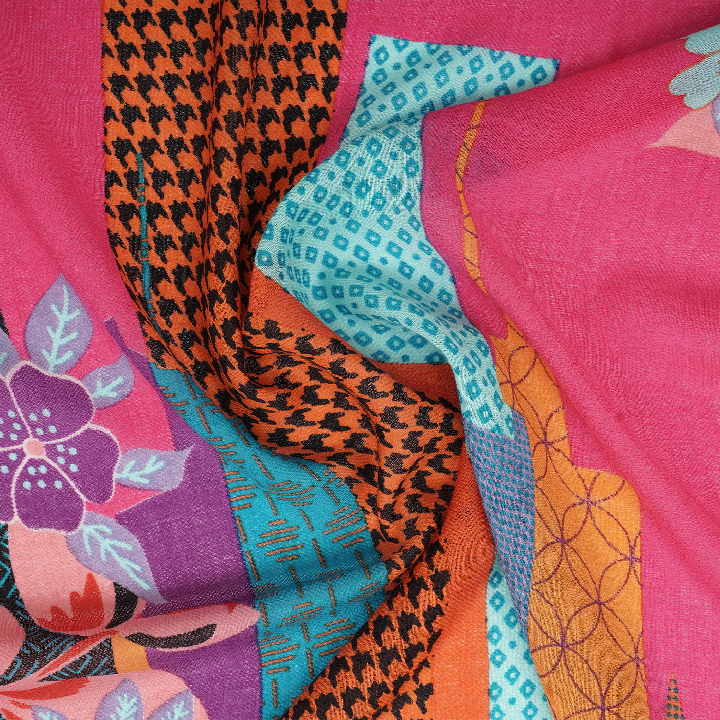 Fushia Floral Printed Design Woolen Stole
