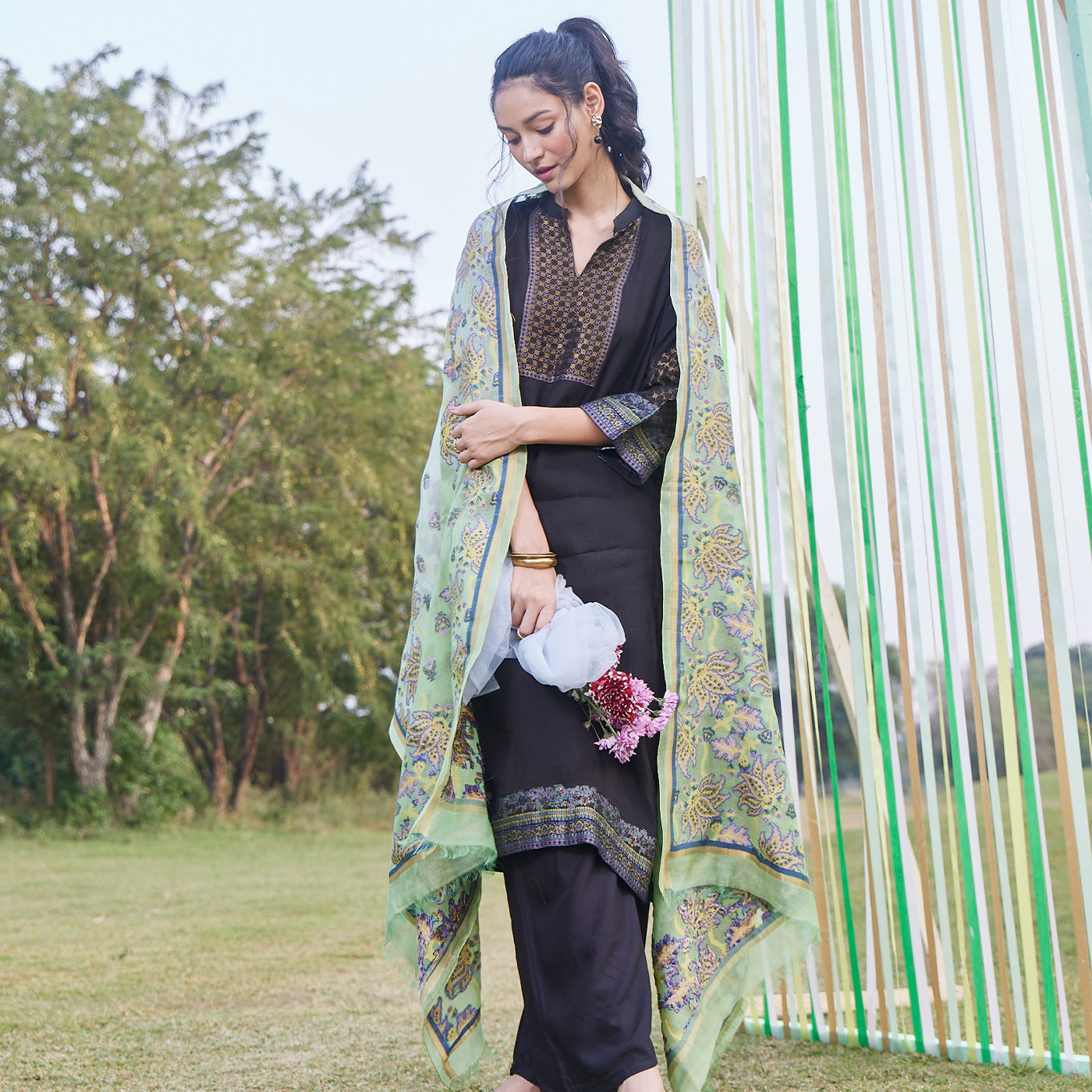 Cupro Tencel Metallic Polyester Woven Jacquard Dupatta
